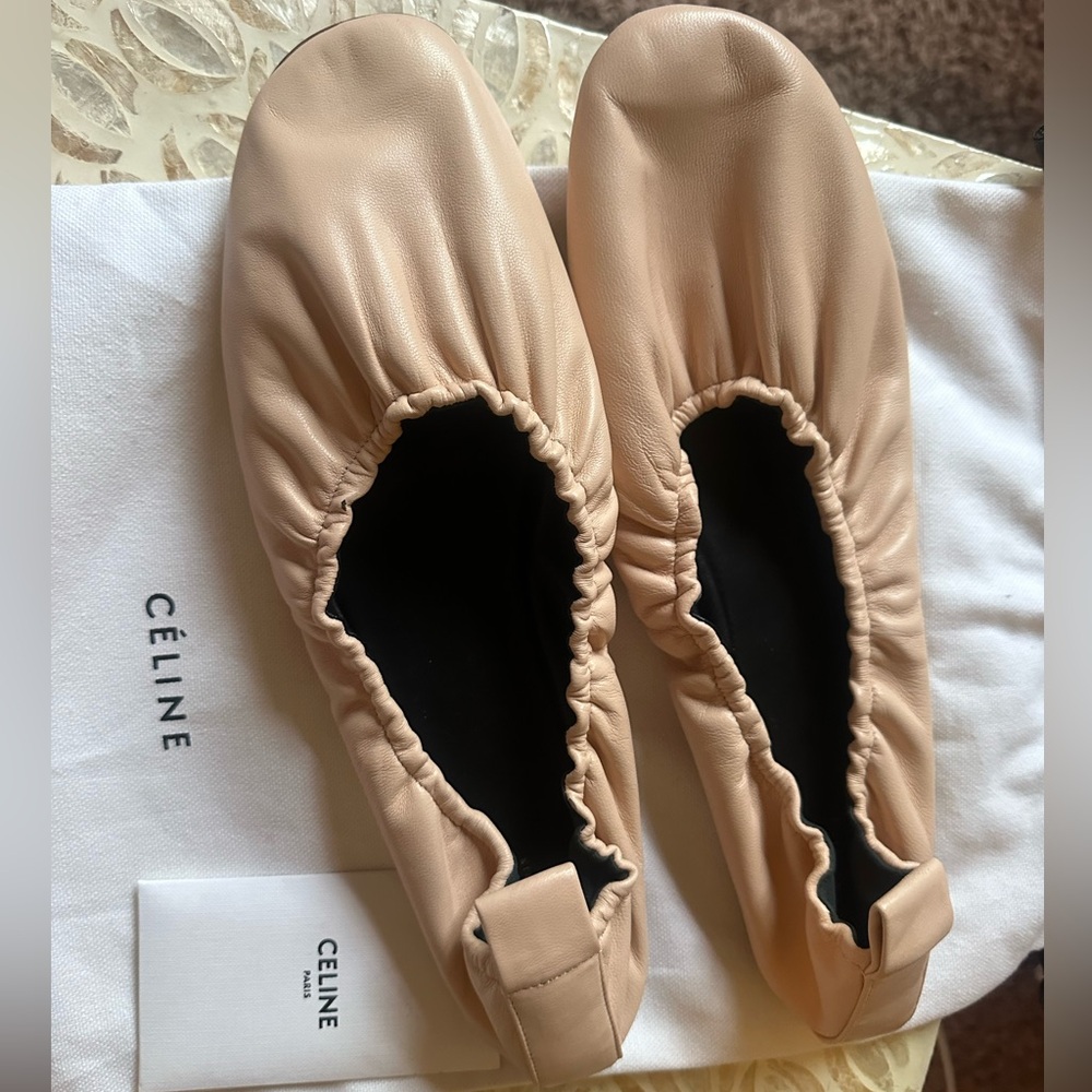 NEVER WORN - Celine Women's Cream Ballet Flats - Picture 2 of 7